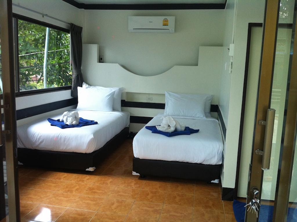 Simple Life Talay & Divers Resort Koh Tao Room photo